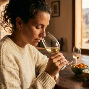 Cómo catar Torrontés: guía completa de aromas, sabores y maridaje - ilustracion